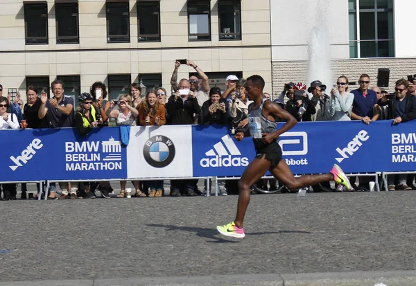 Kenenisa Bekele corriendo — Foto de Stock