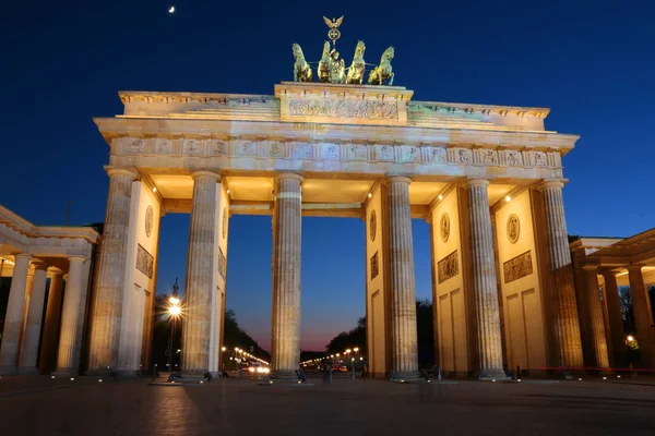 Puerta de Brandenburgo Berlín —  Fotos de Stock