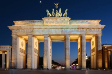 Brandenburg Kapısı berlin