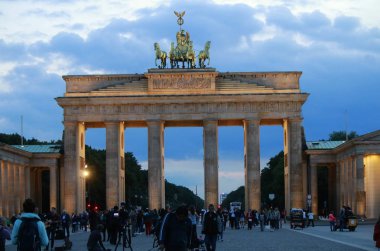 Berlin 'de Brandenburg kapısı