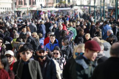 kalabalık turist Venedik