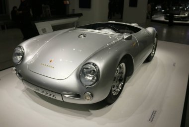 Porsche klasik otomobil
