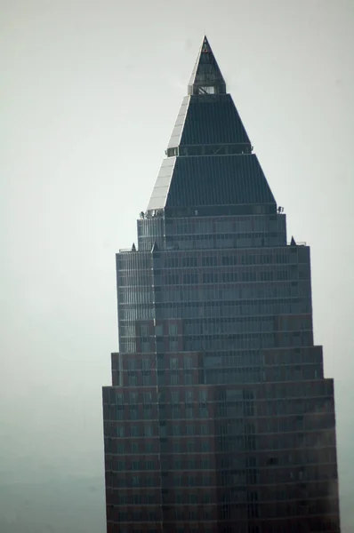 Bâtiment MesseTurm à Francfort — Photo