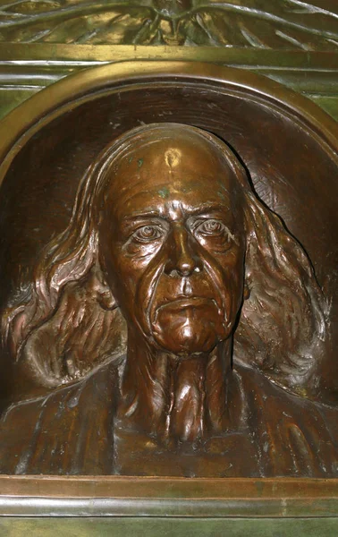 Скульптура Теодора Моммсена — стоковое фото