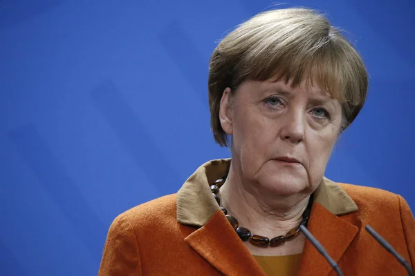 德国总理安格拉 · 默克尔在一次新闻发布会 — 图库照片