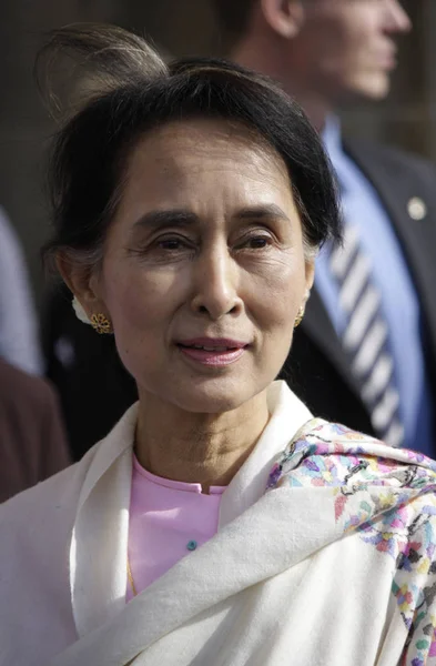 Aung san suu kyi — Stok fotoğraf