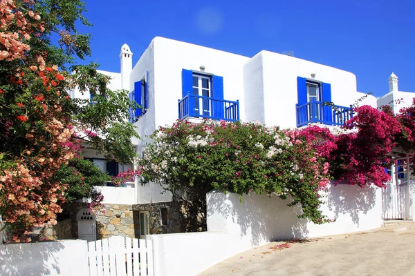 Traditionele huizen op het eiland Mykonos, Griekenland — Stockfoto