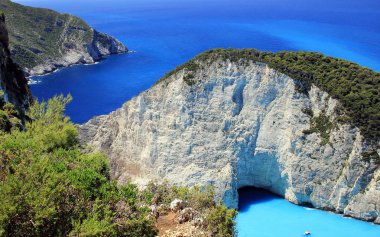 Navagio Beach Zakynthos Adası mavi lagün