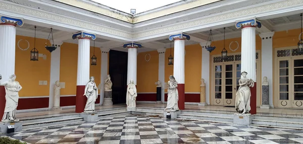 CORFU, GREECE- January 21, 2018: Statues on terrace of the Achilleion princess Sissy's palace in Corfu, Greece — Stock Photo, Image
