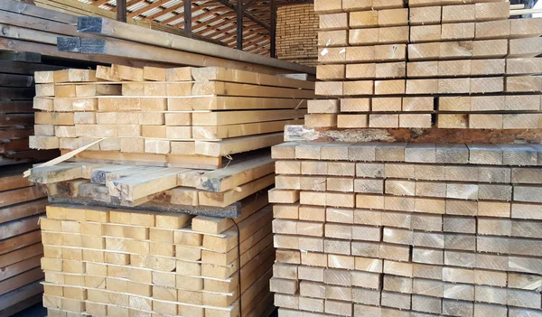 Holzwerkstoff und Holzbretter — Stockfoto