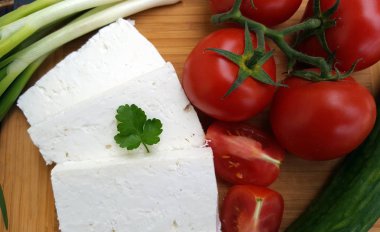 sebze ile beyaz peynir