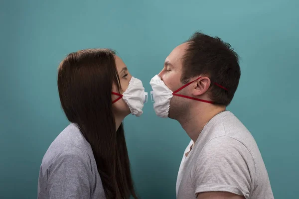 Male Female Respirators Protection Coronavirus Covid Pandemic — Stock Photo, Image