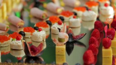 Konuklar için düğün şölende özgün aperatifler