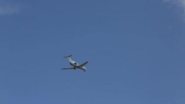 Yolcu Boeing uçar gökyüzünde