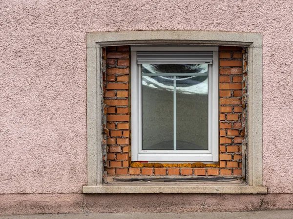 Sostituire haussanierung finestra — Foto Stock