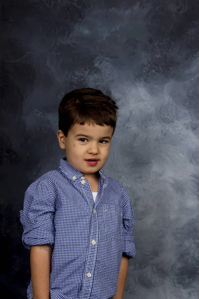 Little boy in pose — Stock Photo, Image