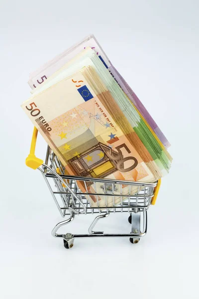 Banknotes in a shopping cart — Stock Photo, Image