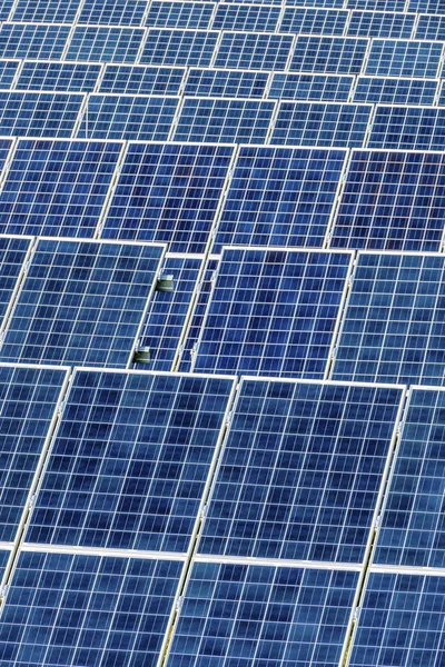 Solar power plant — Stock Photo, Image