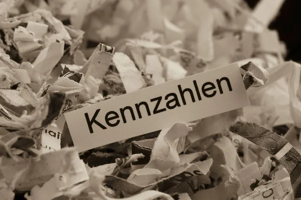 Papierschnitzel λέξη-κλειδί μετρήσεις — Φωτογραφία Αρχείου