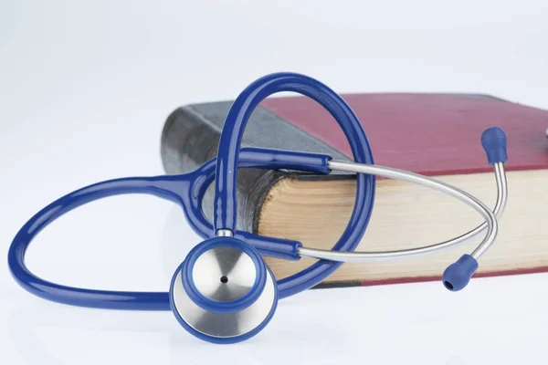 Book and stethoscope, — Stock Photo, Image