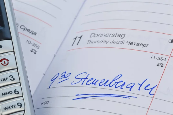 Eintrag im Kalender: Buchhalter — Stockfoto