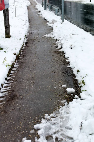 Vymazán chodníku odklízení sněhu — Stock fotografie
