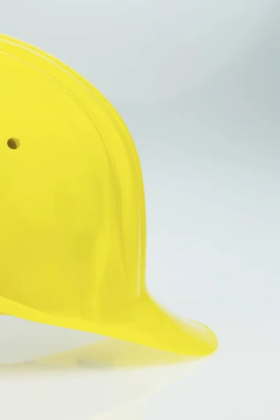 Žlutá helma průmyslové — Stock fotografie
