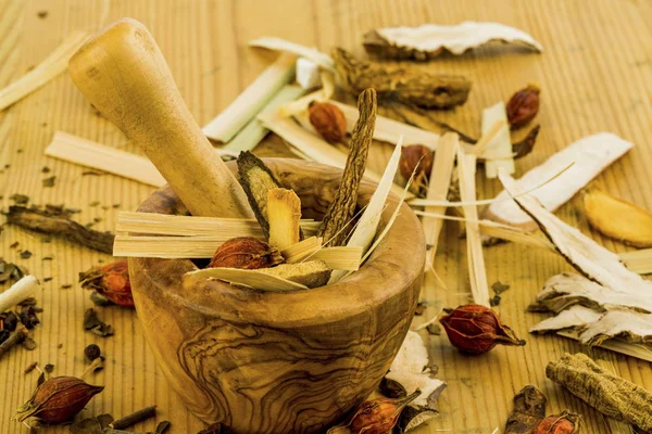 Té para la medicina tradicional china — Foto de Stock