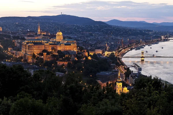 Угорщина, Будапешт, міський пейзаж — стокове фото