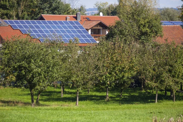 Zonnecellen voor zonne-energie — Stockfoto