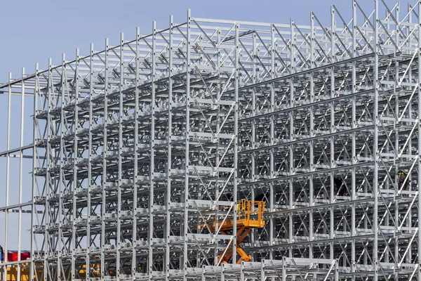 Construção de um armazém de prateleiras — Fotografia de Stock