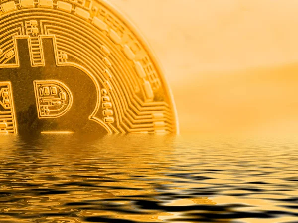 シンボルとして物理的な bitcoin コイン — ストック写真