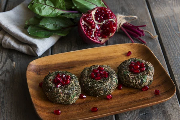 Pkhali vegetable dish with walnuts and pomegranate Georgian cuisine — Stock Photo, Image