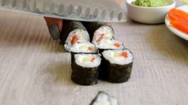  bıçak sushi makro eller kesmek