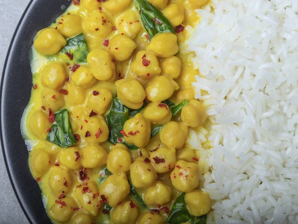 Nasi Buncis Dengan Santan Kelapa Dan Kari Hidangan Vegetarian — Stok Foto
