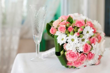 Buket pembe güller, düğün cam, vintage dekor