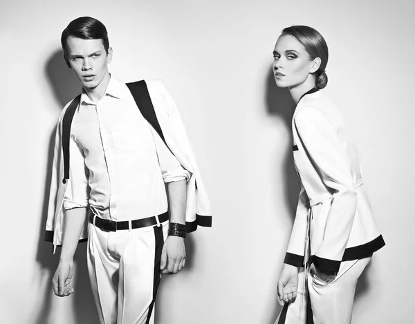 Moda çift beyaz Suite