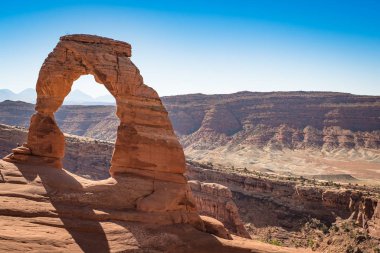 Narin kemer, Arches Ulusal Parkı, Utah, ABD