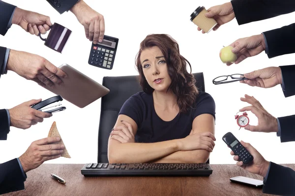 Arbeit, die aus allen Richtungen auf Sie zukommt — Stockfoto