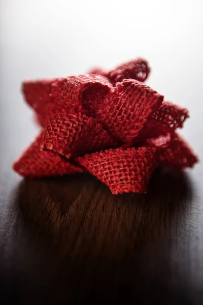 Red wrapping bow — Stock Photo, Image