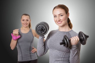 birlikte çalışan kadın