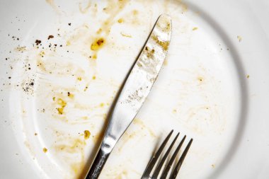 kirli yemek tabağı