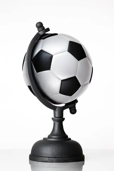 Mondo globo calcio — Foto Stock