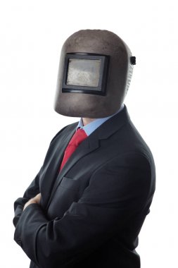 kaynak bir maske takarak iş adamı