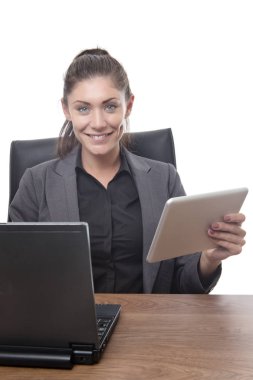 sabit oturma masa başında çalışma