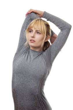 Kollarını uzatan bir kadın