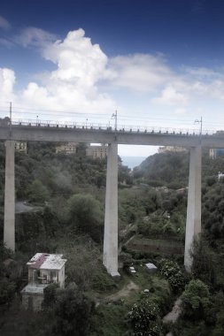 İtalya 'da çürümüş yapı