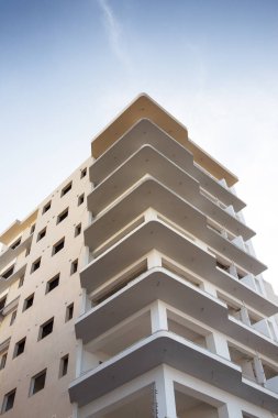 St Pauls ba 'daki Qawra kasabasının çevresindeki Malta binalarının mimarisi ve inşaatı