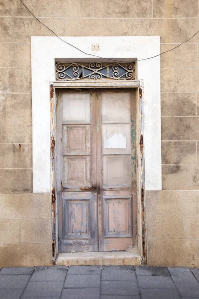Vecchia Facciata Legno Una Porta Edificio Malta — Foto Stock