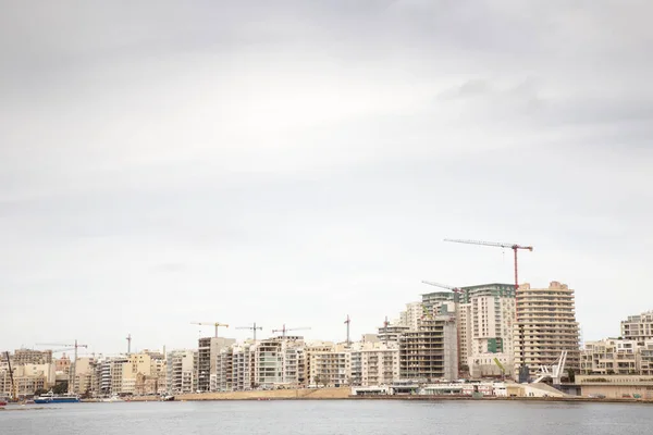 Vedere Peisagistică Unui Oraș Malta Tuturor Clădirilor Înalte — Fotografie, imagine de stoc